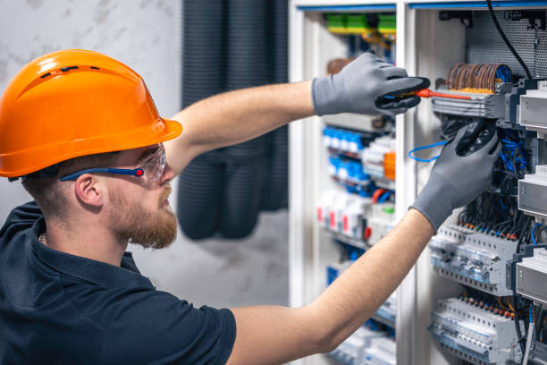 Best Electric Panel Repair  in Franconia, VA
